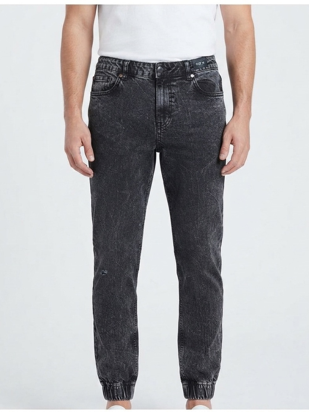 Akademiks Black Jogger Jeans with Elastic Cuffs Distressed